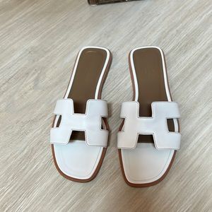 Hermes Oran White Sandal size 37